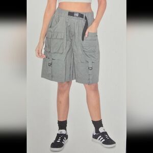 Angel Kiss Gray Cargo Baggy Shorts Size S